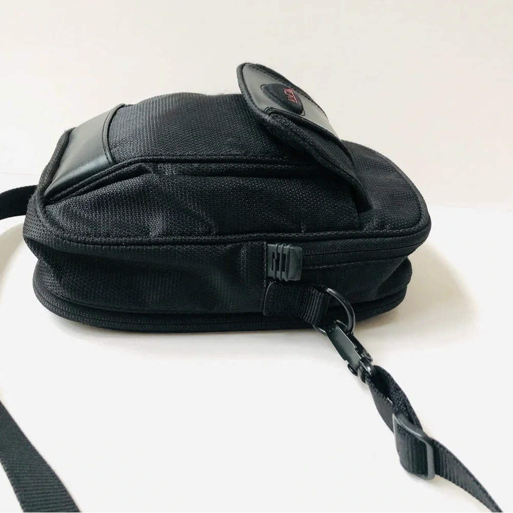 TUMI Leather & Canvas Unisex Shoulder Bag, Gently Used.